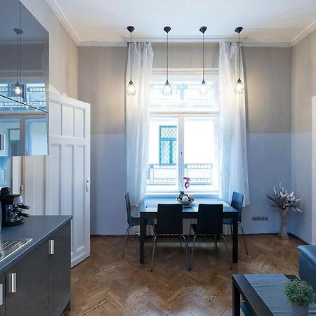 Vaci Street Premier Apartment Budapest Eksteriør billede