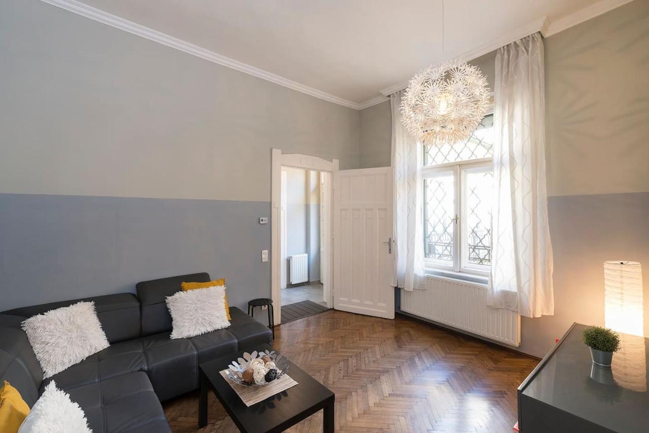 Vaci Street Premier Apartment Budapest Eksteriør billede