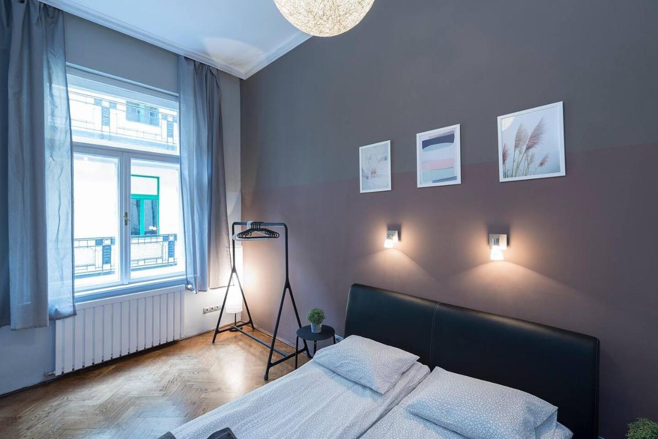 Vaci Street Premier Apartment Budapest Eksteriør billede